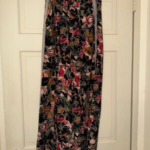 Floral Print Wide Leg Pants